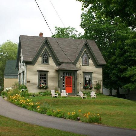 Fisherman'S Daughter B&B Mahone Bay Exteriér fotografie